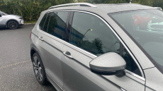 Volkswagen Tiguan 2.0 TDi 150 R-Line 5dr DSG Diesel Estate